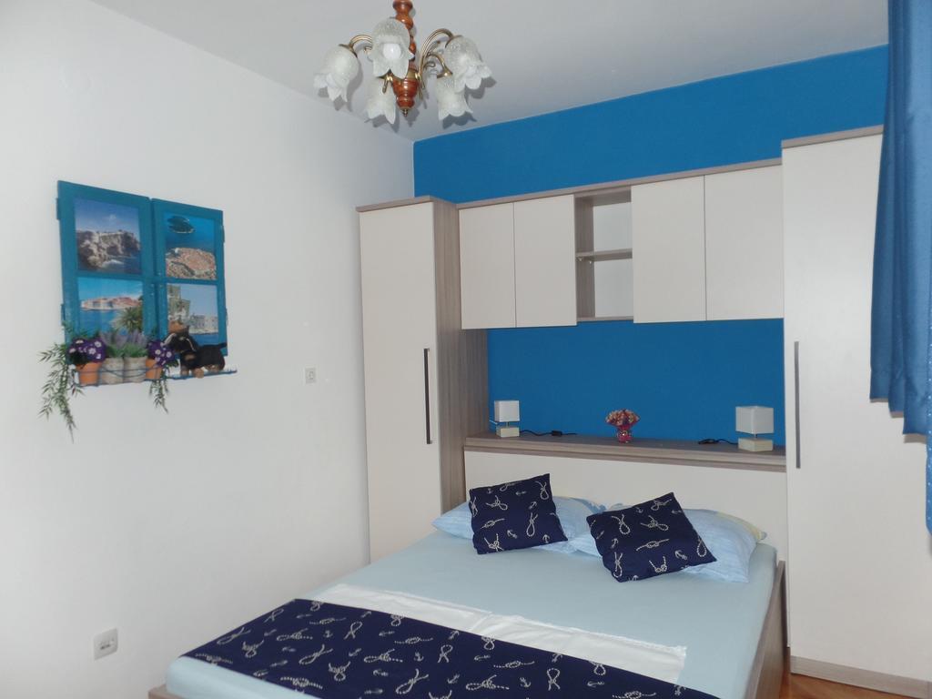 Apartment 4M مْليني المظهر الخارجي الصورة
